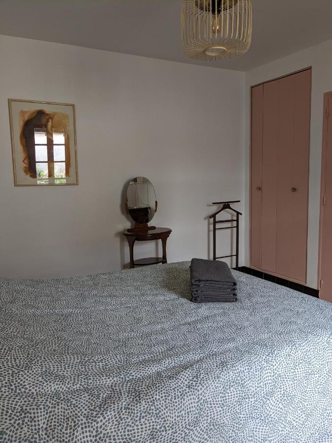 Au Chalet D'Illiers Combray, Grand Jardin Arbore Eksteriør bilde