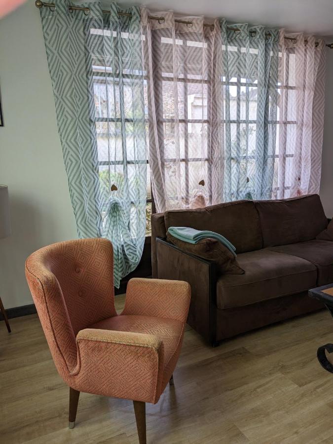 Au Chalet D'Illiers Combray, Grand Jardin Arbore Eksteriør bilde