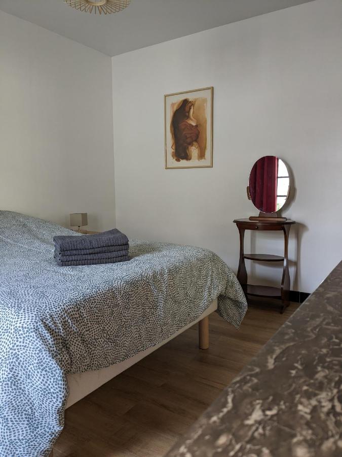 Au Chalet D'Illiers Combray, Grand Jardin Arbore Eksteriør bilde