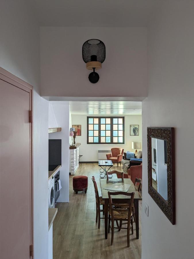 Au Chalet D'Illiers Combray, Grand Jardin Arbore Eksteriør bilde